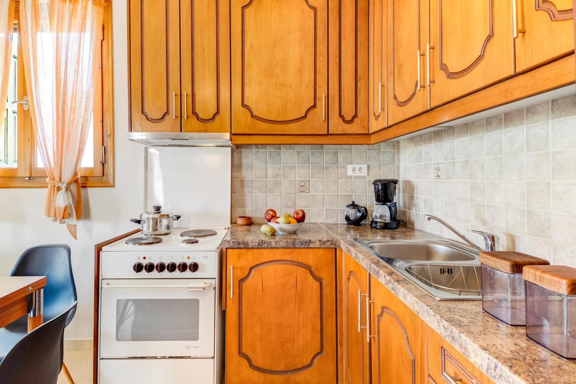 Theasea House Apartment อาโยส นิกีตัส ภายนอก รูปภาพ